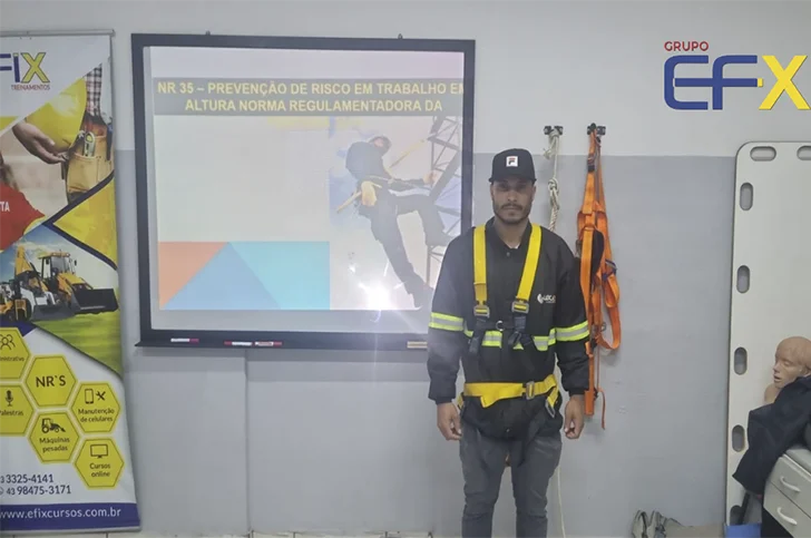 Carrossel treinamento NR 35 - img 1